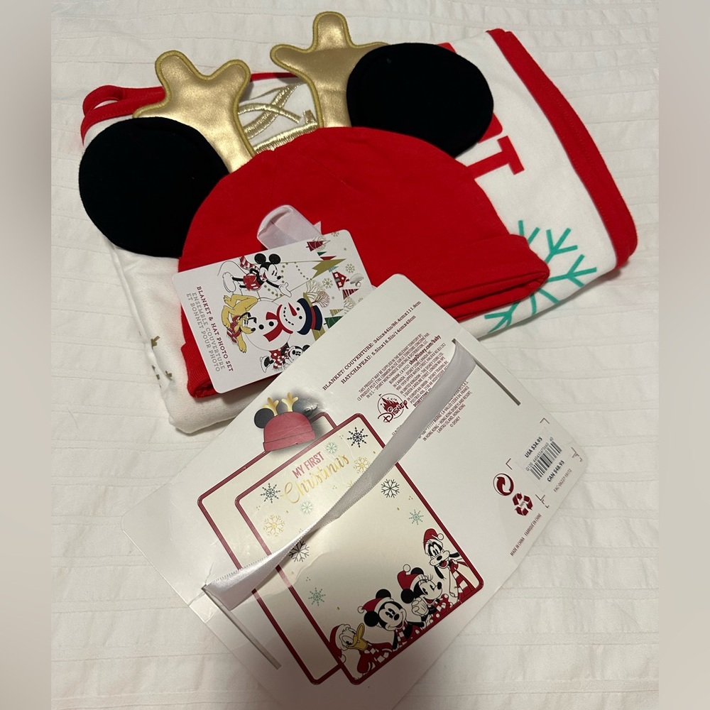 Mickey’s my first Christmas blanket and beenie set for baby’s